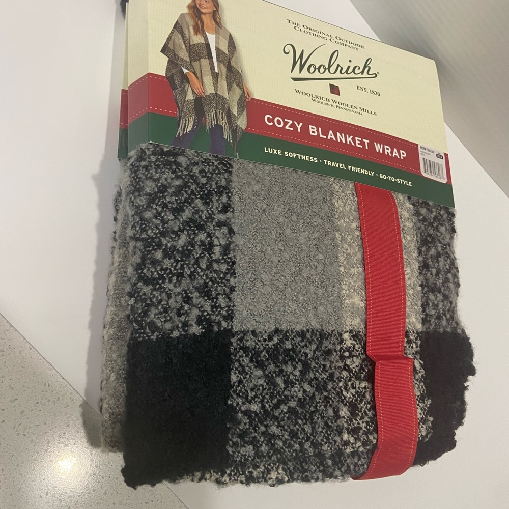Woolrich Cozy Blanket Wrap